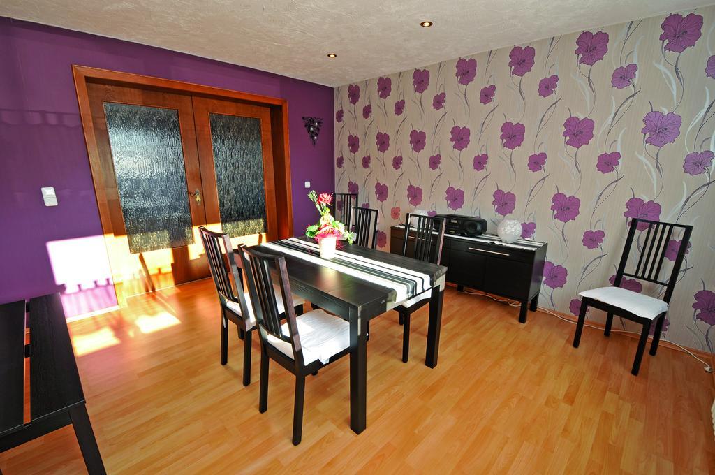 Ferienwohnung Heinen Schleiden Rum bild